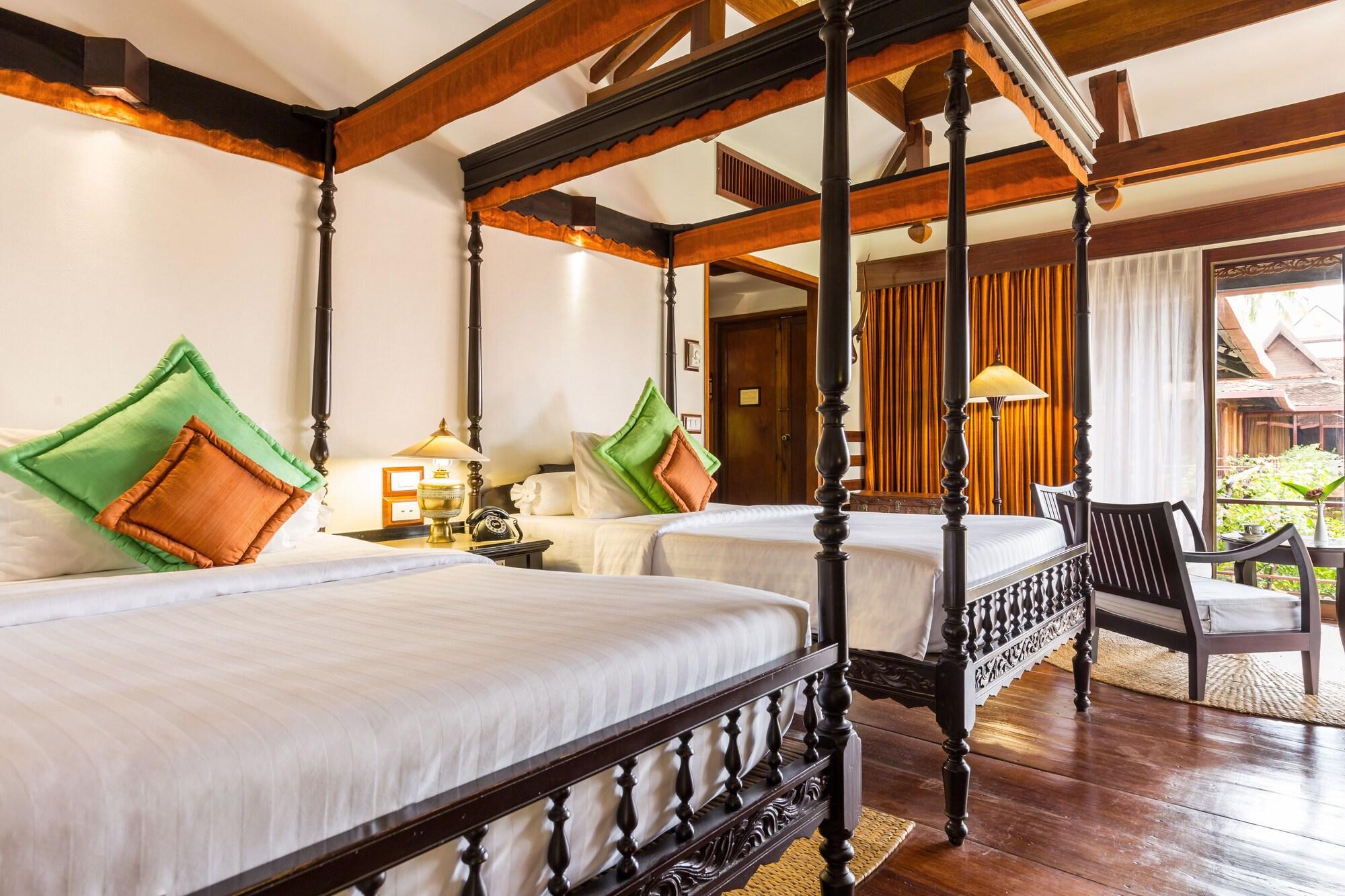 Angkor Village Hotel Siem Reap Eksteriør billede A room at the hotel