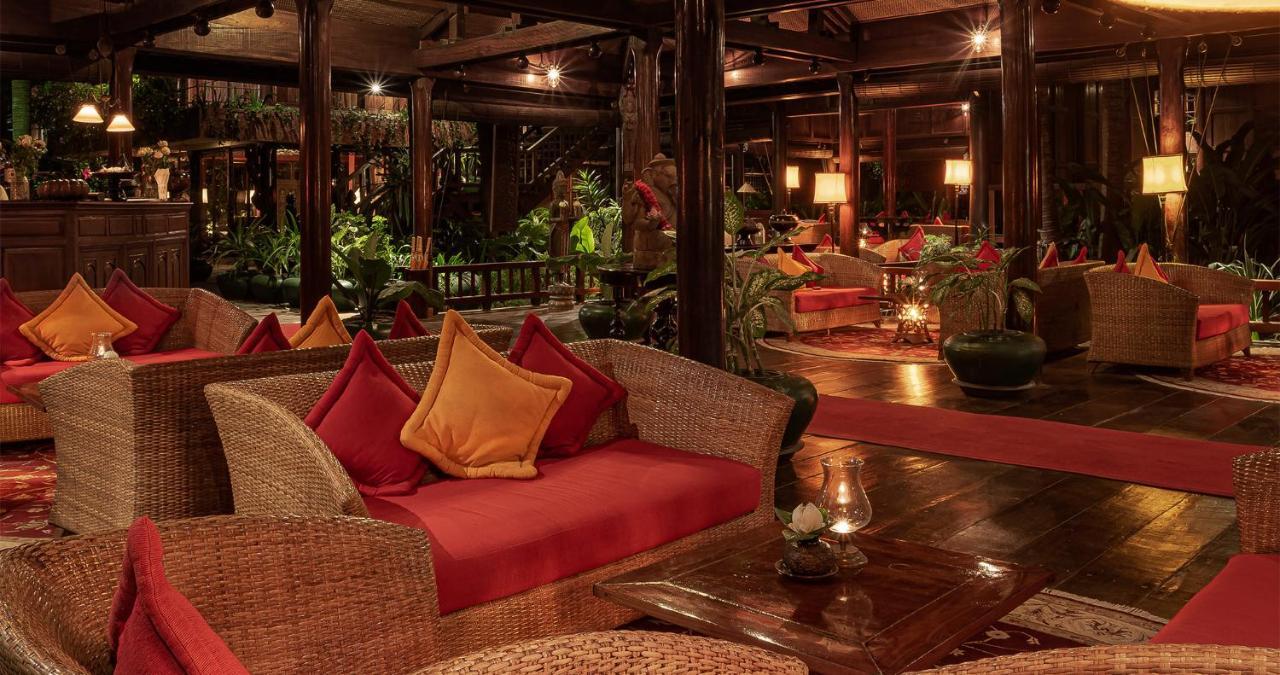 Angkor Village Hotel Siem Reap Eksteriør billede The lobby at the Royal Thai Suite