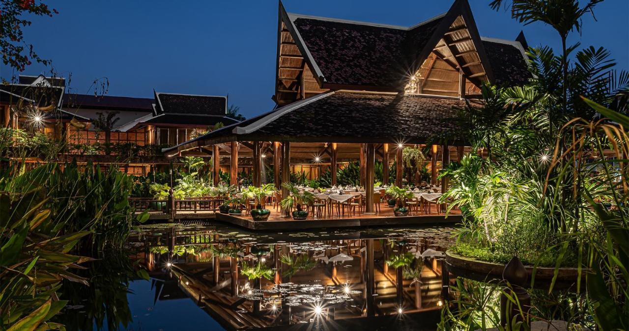 Angkor Village Hotel Siem Reap Eksteriør billede The River Kwai Restaurant
