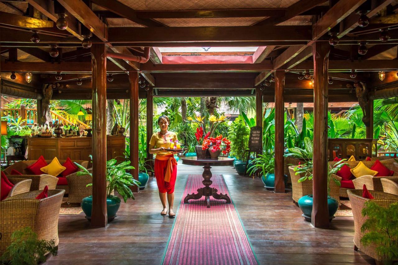Angkor Village Hotel Siem Reap Eksteriør billede The interior of the restaurant